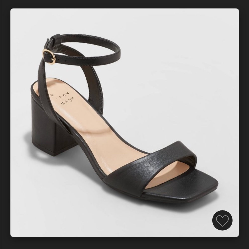 A New Day 2.5” black block heels size 7.5